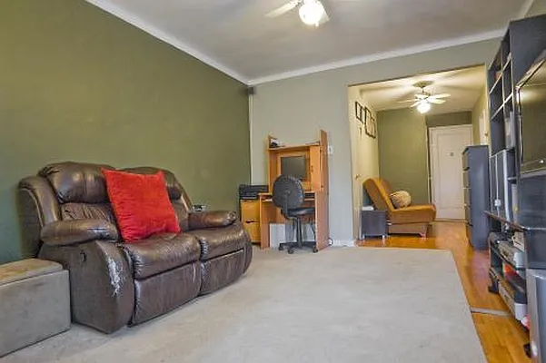 Sold by Fillmore | media 19