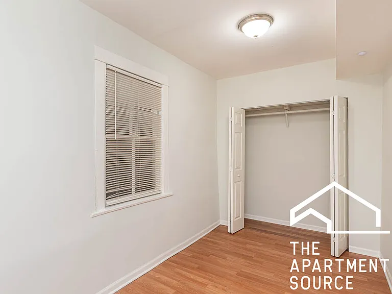 2026 N Kedvale Ave #G — Photo 14