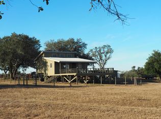 4055 County Road 318, Beeville, TX 78102