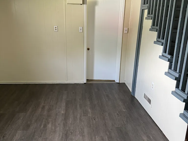 308 Watson Ave — Photo 13