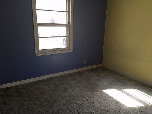 5th image of 7408 Park Ave