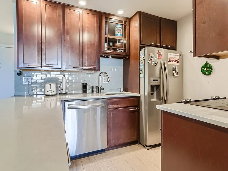 1313 N Williams St #1106 — Photo 12