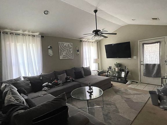 2nd image of 20033 Sunshine Dr #A & B