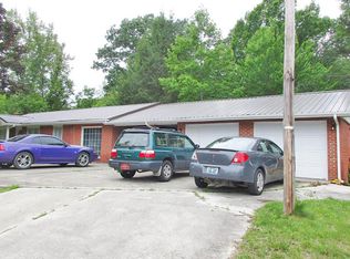 200 E Appletree Rd, Stearns, KY 42647