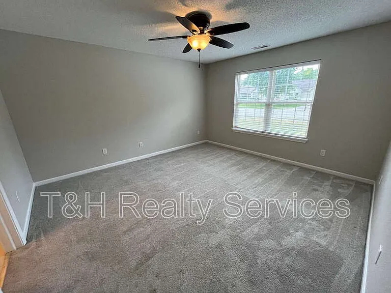10341 Whitewater Ln — Photo 7