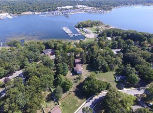 8005 Old Channel Trl, Montague, MI 49437