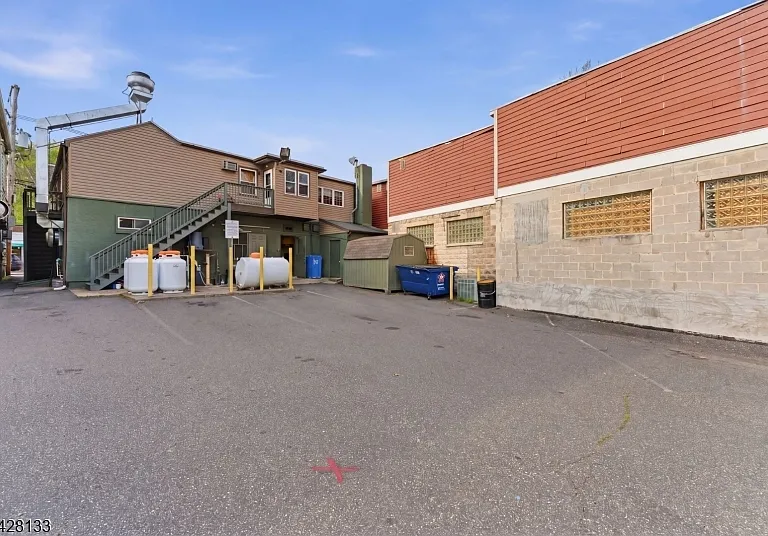 58 Bridge St — Photo 13
