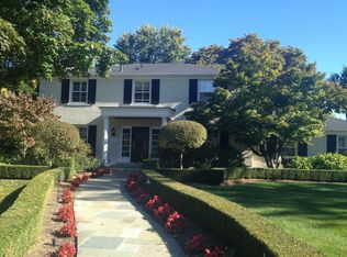 754 Ardmoor Dr, Bloomfield Hills, MI 48301