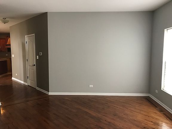 3rd image of 12738 Skyline Dr