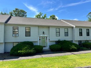 64 Aspetuck Vlg, New Milford, CT 06776