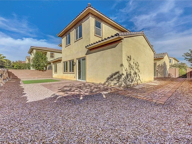 7931 Campers Village Ave — Photo 15