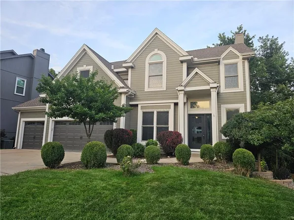 13916 W 72nd St, Shawnee, KS 66216