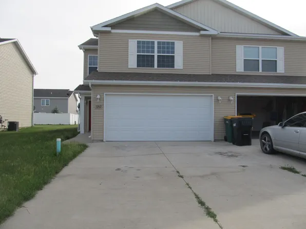 3202 Dortmund Dr, Bismarck, ND 58504