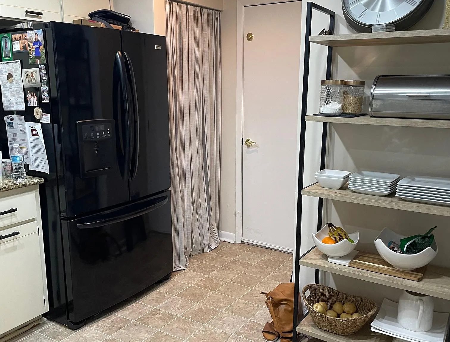 2 bed, 2.5 bath, 1212 sqft, $1,800 — Photo 4