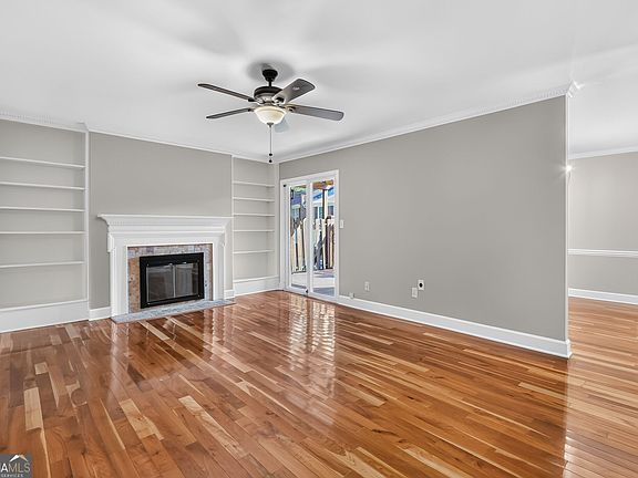 4th image of 4620 Wieuca Rd NE APT 41