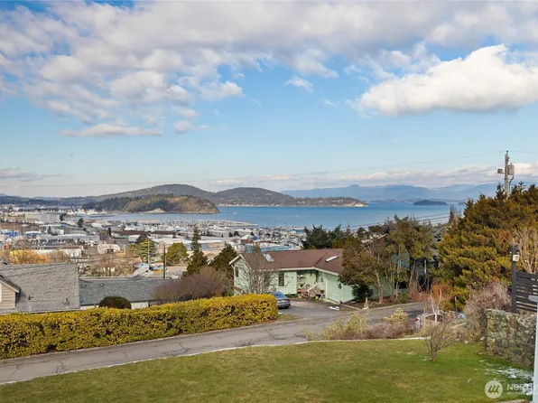 619 38th Street, Anacortes, WA 98221