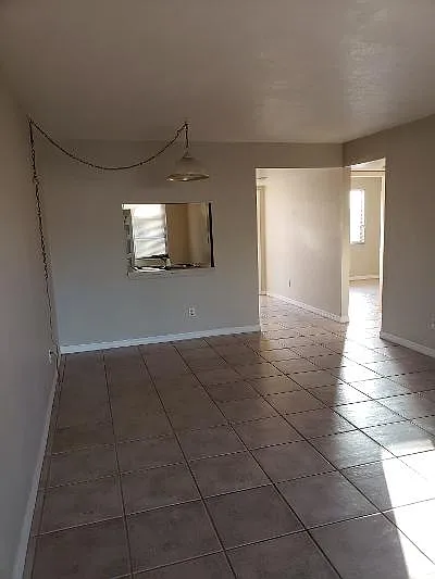 3801 Country Club Blvd #7 — Photo 31