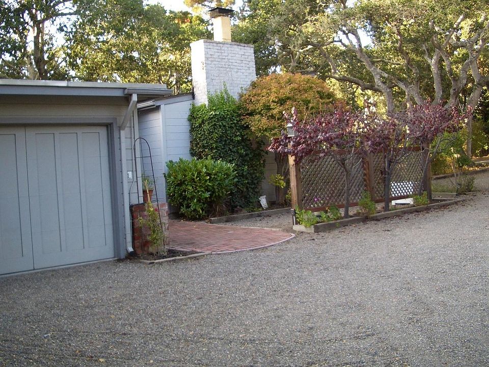 1st image of 25962 Ridgewood Rd