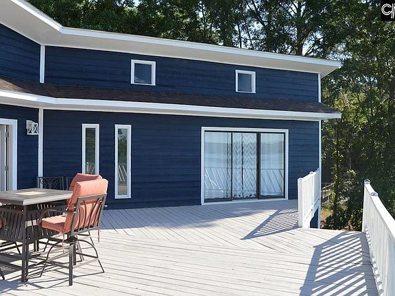 5th image of 2543 Harbor View Rd