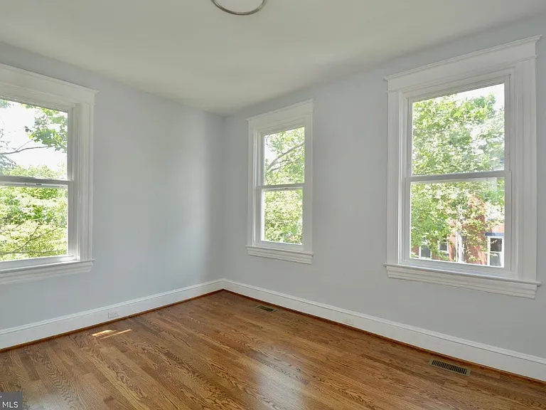 1724 2nd St NW #1 — Photo 24