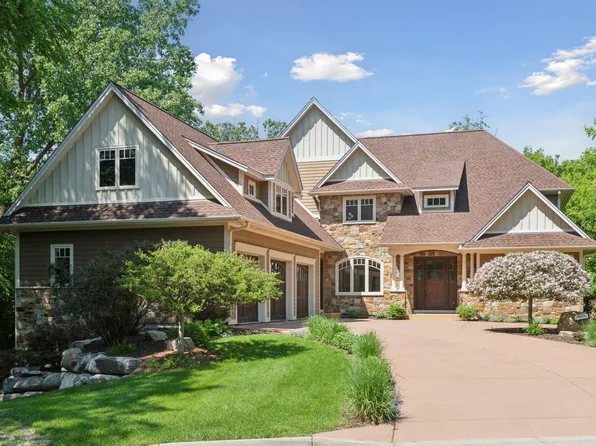 15040 9th Ave N, Plymouth, MN 55447