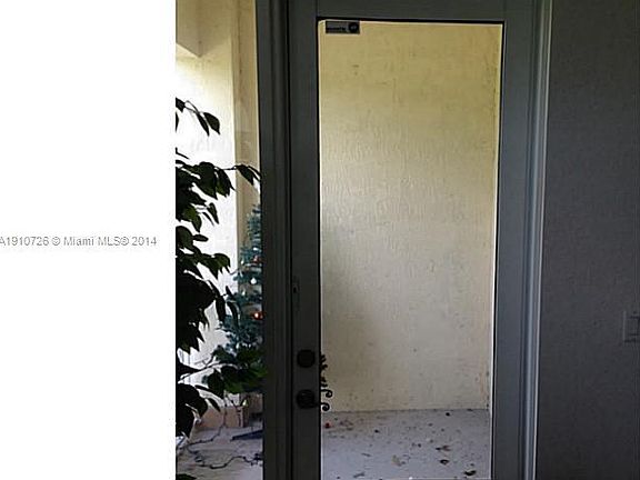 5th image of 210 Fontainebleau Blvd #10132