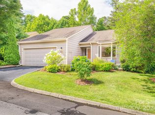 122 Beaver Ridge Rd, Asheville, NC 28804