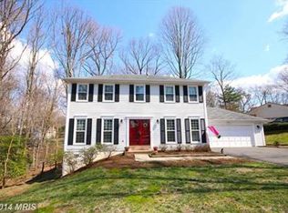 12001 Westwood Hills Dr, Herndon, VA 20171