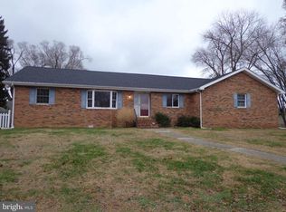 12 Oberlin Rd, Pennsville, NJ 08070