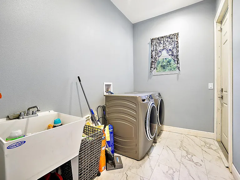 4562 SE 136th Ln — Photo 24