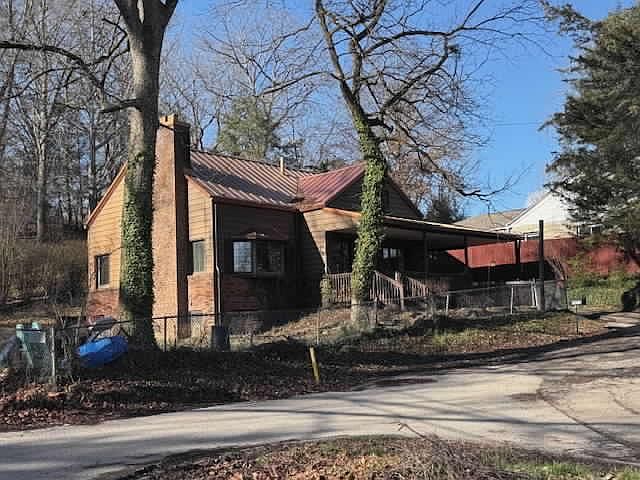 1st image of 2613 Dinden Dr