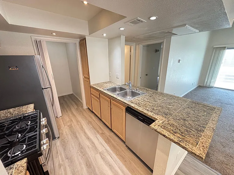 7100 Pirates Cove Rd #2041 — Photo 4