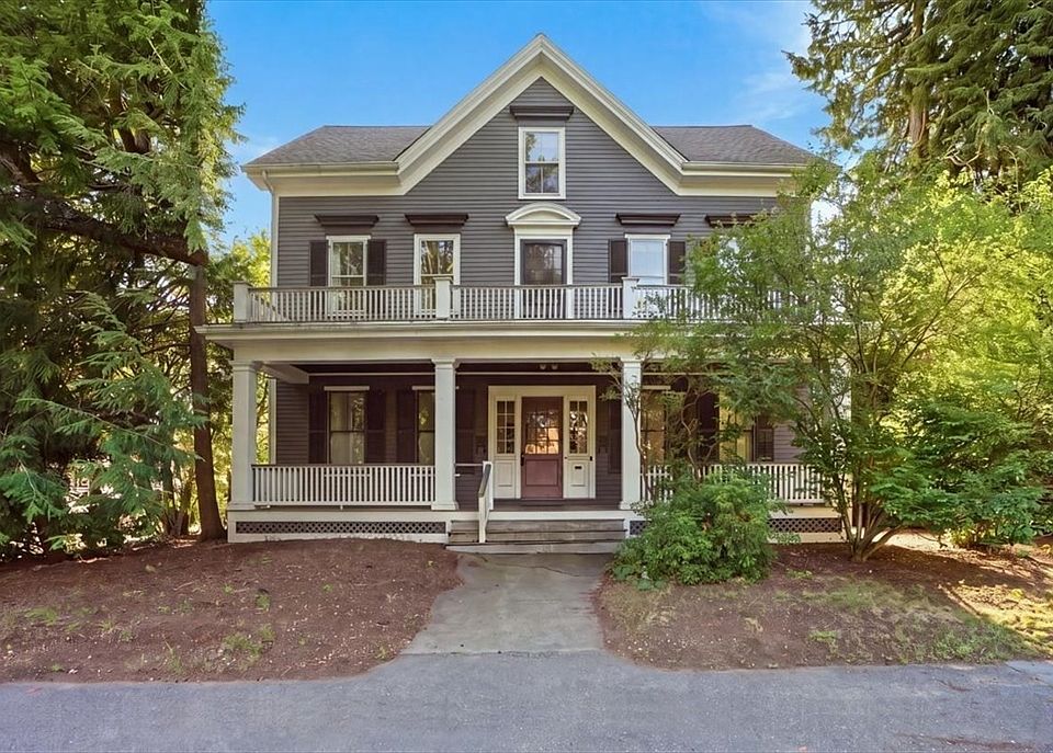 1st image of 40 Columbus St