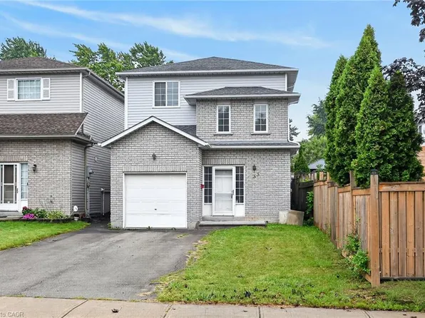 33 Brantdale Ave, Hamilton, ON L9C 1B6