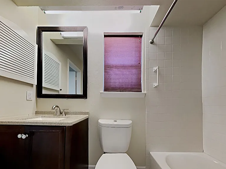 10506 Kirkdale Dr — Photo 7