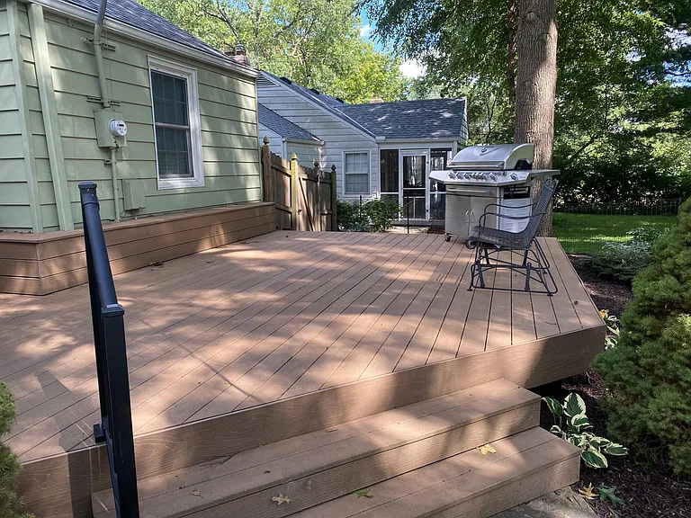 4221 Oxford Rd — Photo 14