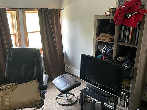 3rd image of 101 Manning Blvd #3
