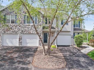 203 N Musket Ridge Dr, Sun Prairie, WI 53590