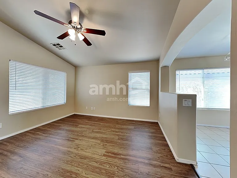 16660 W Cottonwood St — Photo 6