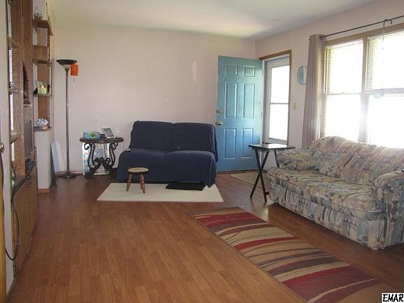 4th image of 801 W Mulberry Ave