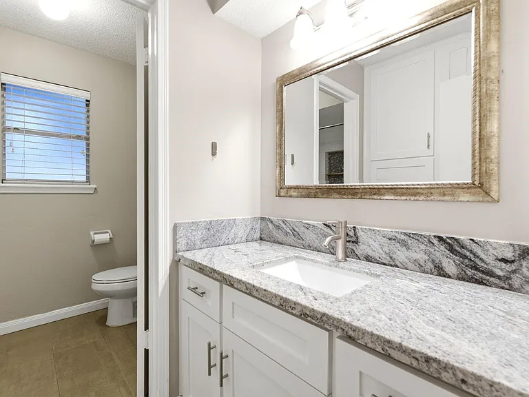 6307 Jadecrest Dr — Photo 37