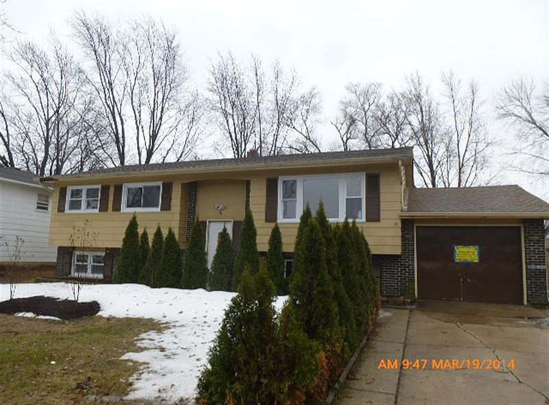 1st image of 1911 Marigold Ln