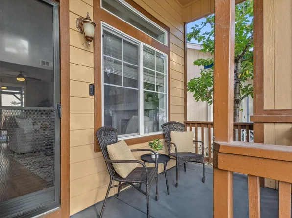 2485 Meda Avenue, Santa Rosa, CA 95404