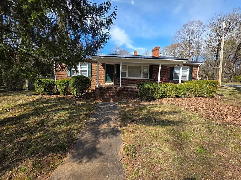 511 Jeanette Ave — Photo 1