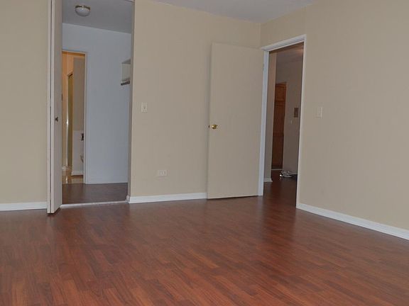 3rd image of 810 E Shady Way #G8