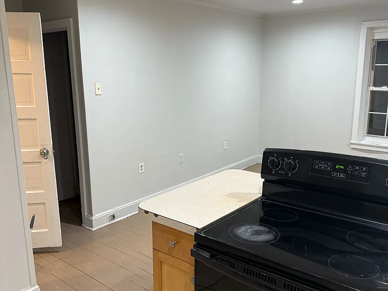 320 Strode Ave #1 — Photo 7