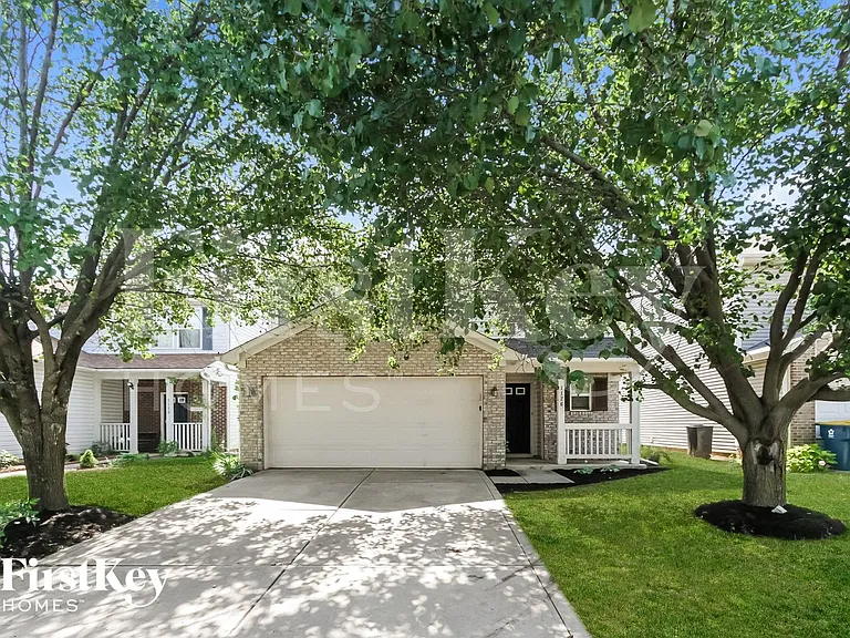 7126 Parklake Pl — Photo 1
