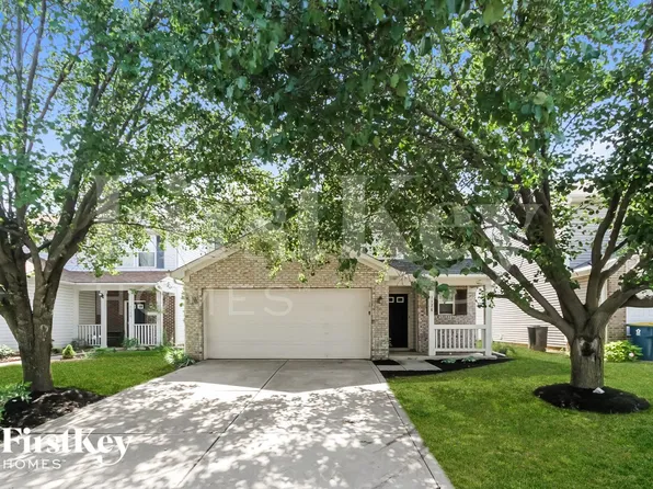 7126 Parklake Pl, Indianapolis, IN 46217