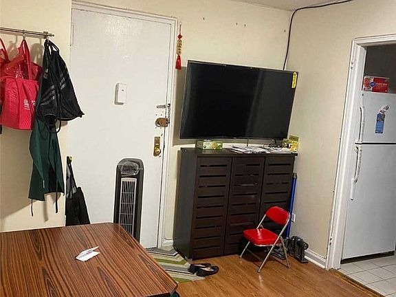 3rd image of 144-70 41st Ave #1D