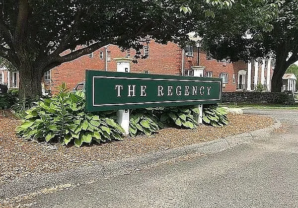 340 Regency Park Dr